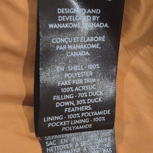 Wanakome Canada Calypso Burgundy Long Quilted Winter Down Coat - Size Med - Picture 16 of 16